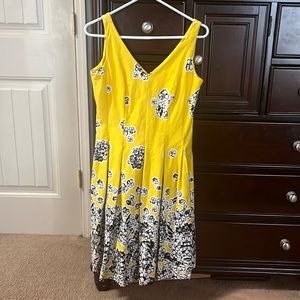 Yellow floral Nine West dress - size 4